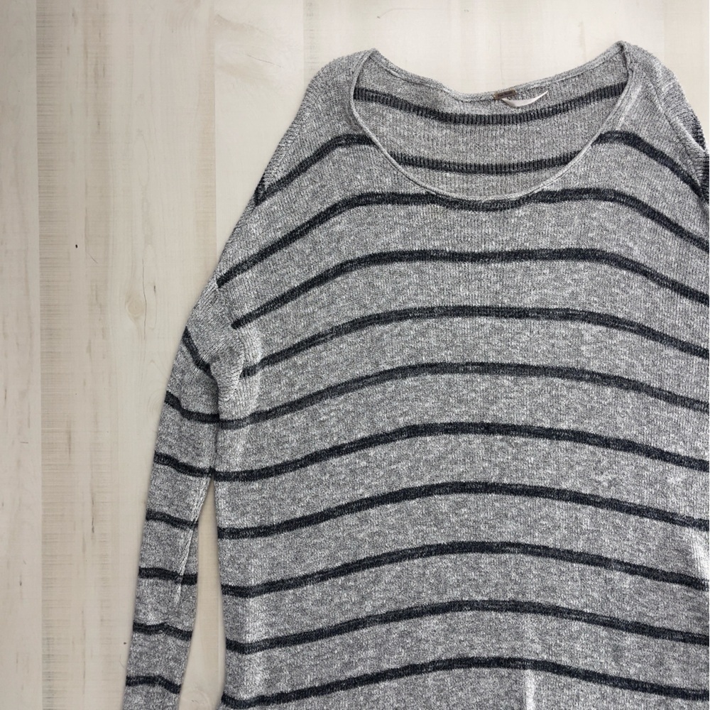 FREE PEOPLE oversized boho striped tunic top sweater M - Picture 2 of 5
